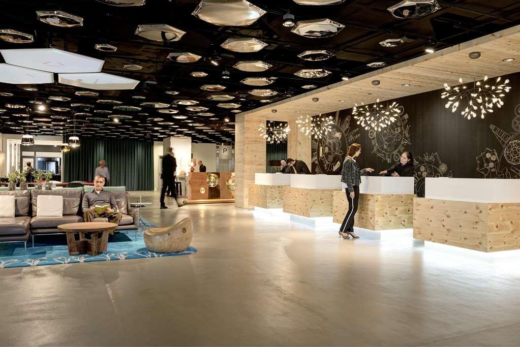 Becozy Self Check-In & Pop-Up Hotel Zurich Interior photo